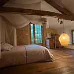 펜션 Belle Maison Ancienne En Perigord Avec Piscine *